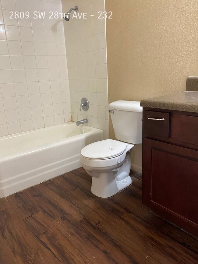 Foto del edificio - 2809 SW 28th Ave