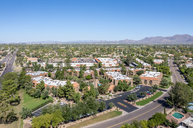 Foto aérea - Belcara at Mccormick Ranch