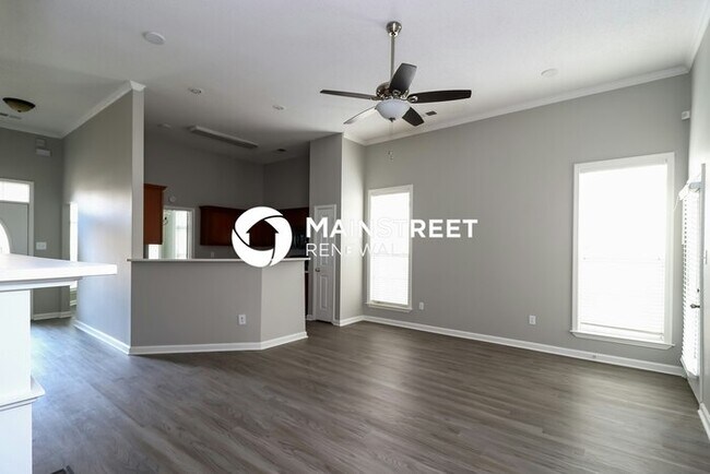 Foto del edificio - 3 Bedroom Pet-Friendly Home in CORDOVA, TN with Main Street Renewal