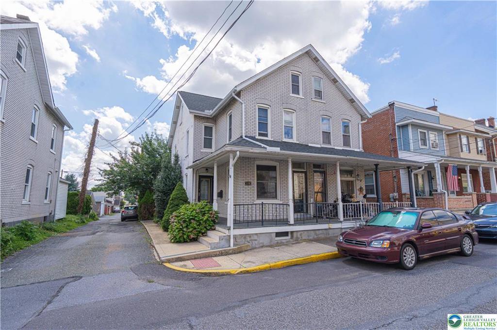 Primary Photo - 128 N 4th St