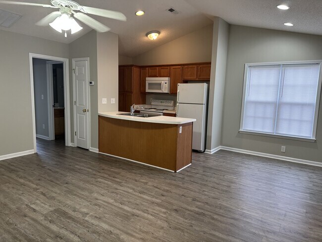 Foto del edificio - 3918 Elizabeth Ave