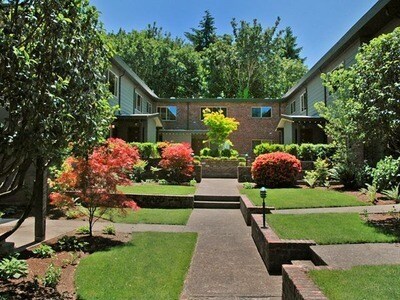 Foto principal - Cozy Condo at Marquam Court. Near OHSU with Parking and Storage-
