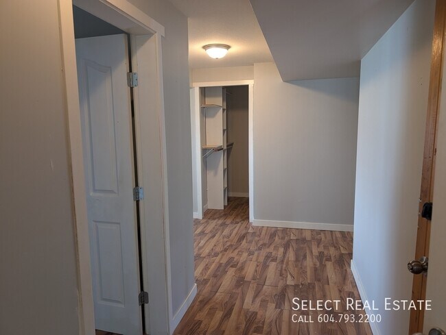 Building Photo - 9345 Charles St