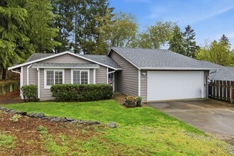 Building Photo - 8011 116 St E