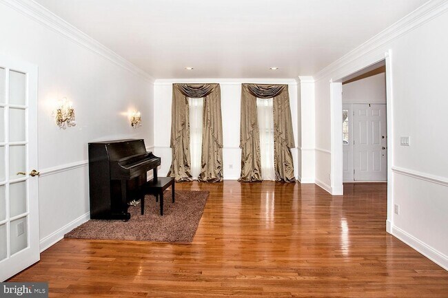 Foto del edificio - 189 Christopher Dr