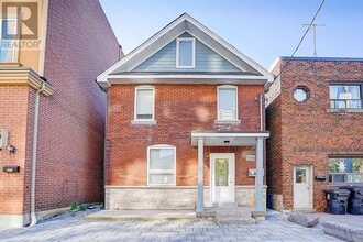 Building Photo - 166 Vaughan Rd