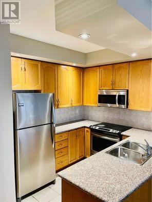 Photo du bâtiment - 270 Wellington St W