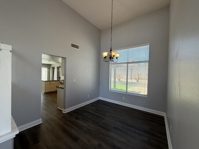 Foto del edificio - 8601 Willeford Ct