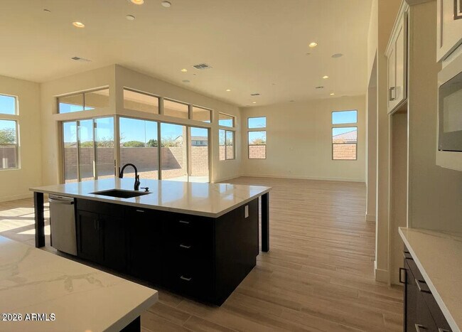 Foto del edificio - 9273 W Country Club Trail
