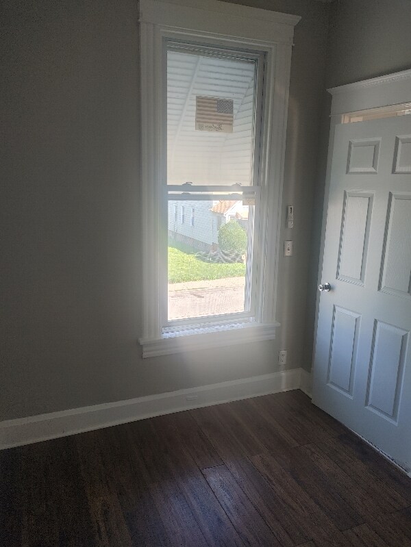 Foto del edificio - 6840 S Green St