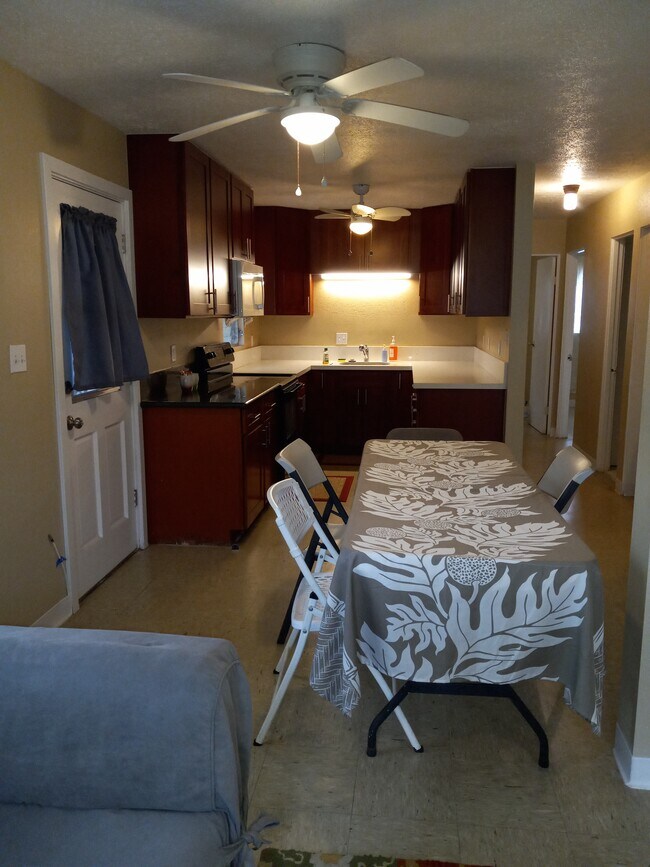 84668 Kepue St, Waianae, HI 96792 Townhome Rentals in Waianae HI