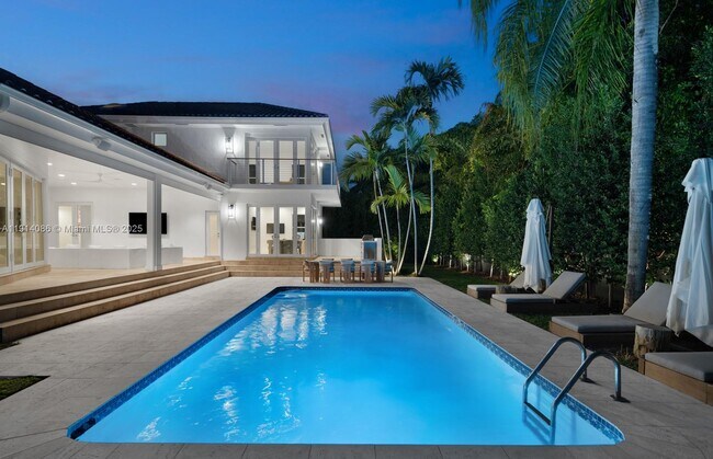 Foto del edificio - 7155 E Lago Dr