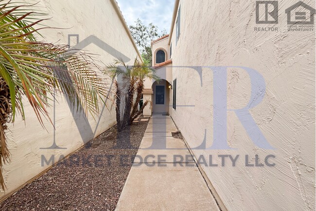 Building Photo - 3Bed/3Bath Home at Cave Creek/Greenway Rd!...