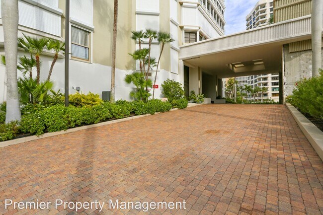 Foto del edificio - 3 br, 3 bath House - 4401 Gulf Shore Boule...