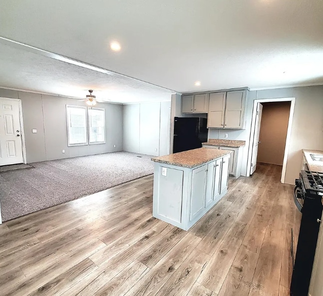 Foto del edificio - 8026 Harbour Dr