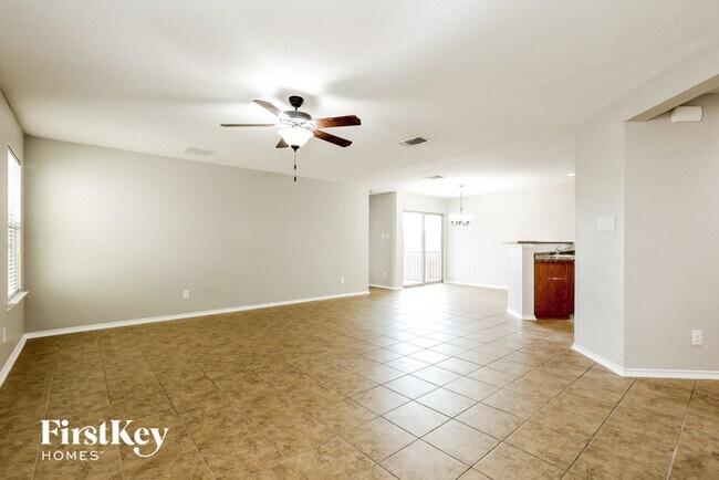 Building Photo - 5010 Sunview Valley
