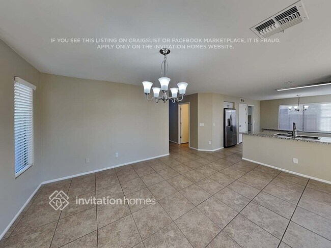 Foto del edificio - 12559 W Medlock Dr