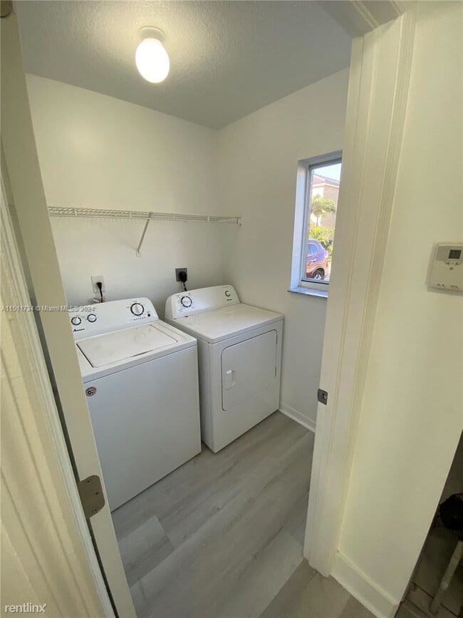 Foto del edificio - 3 br, 2.5 bath House - 8394 SW 152nd Ave