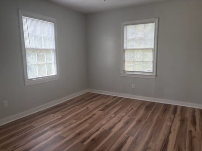 Foto del edificio - 196 N Sunset Terrace