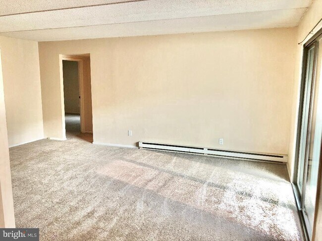 Building Photo - 600 Campbell Cir