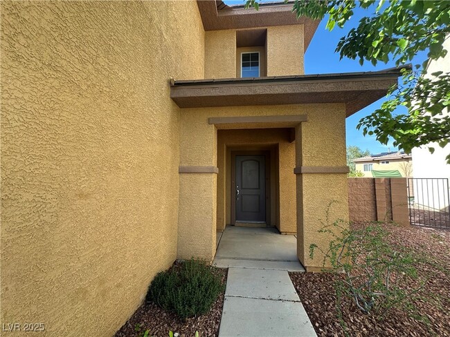 Building Photo - 10606 Sand Mountain Ave