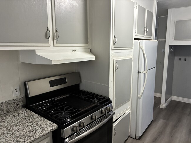 Building Photo - 19190 Hinton St