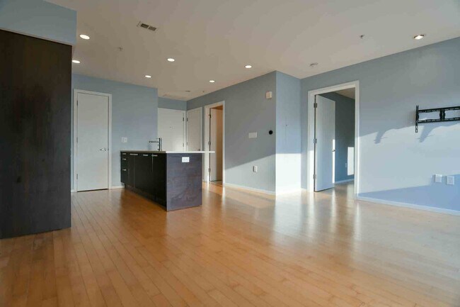 Building Photo - 1939 12th St NW