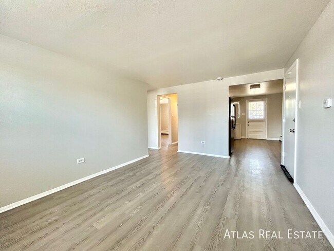 Foto del edificio - 2337 S Locust St