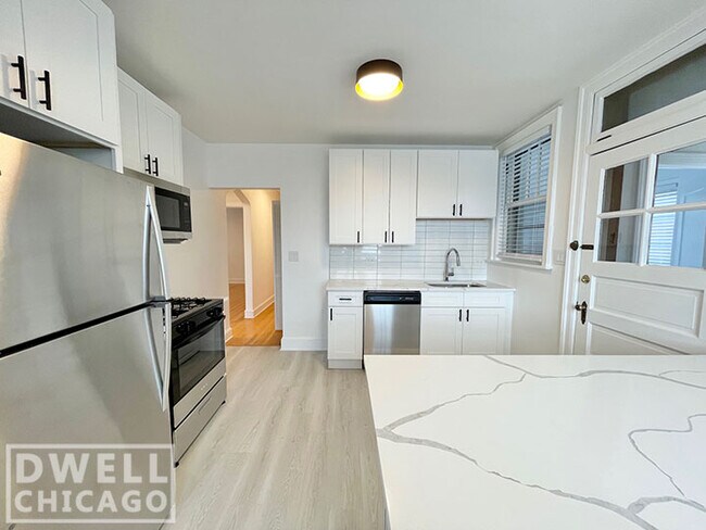 Foto del edificio - 5805 N Richmond St