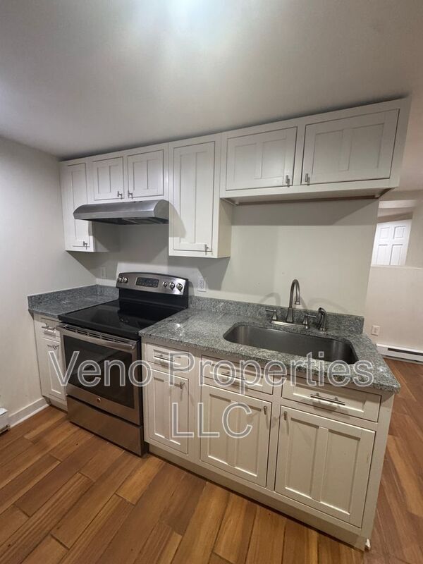 Foto del edificio - 402 Hamilton St