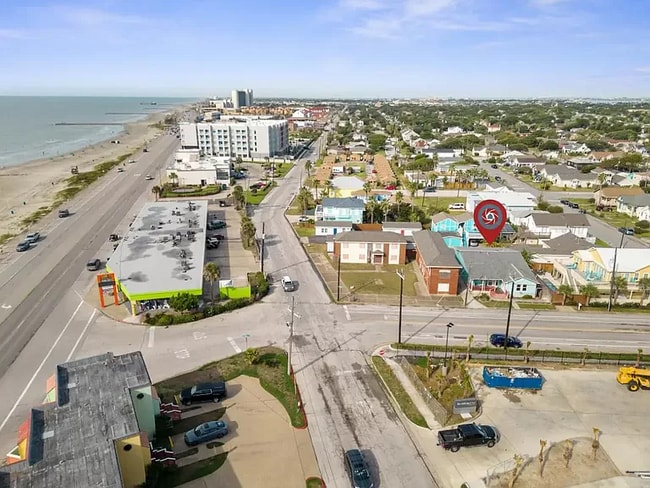 Photo - 2815 Jack Johnson Blvd House