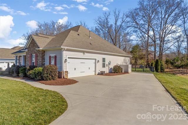 Building Photo - 10506 Sweethaven Ln