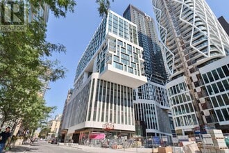 Building Photo - 121 St Patrick St