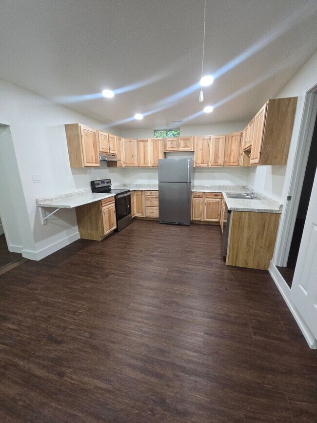 Foto del edificio - 1 bedroom with office and full bathroom
