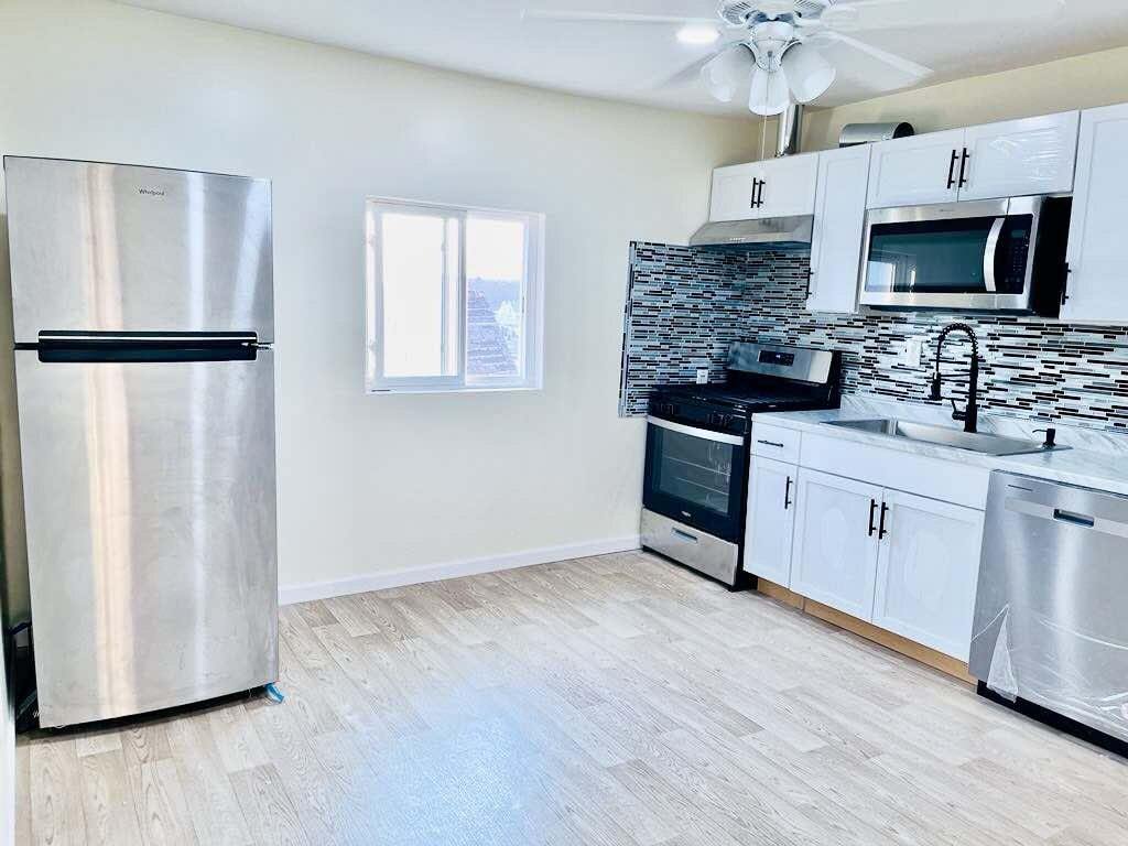 Foto principal - 2621 Edwin St