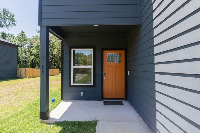 Foto del edificio - 110 Turner St