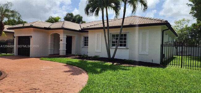 Foto del edificio - 16507 NW 91st Ave