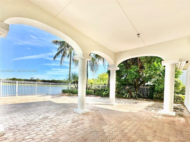 Foto del edificio - 5023 NW 94th Doral Pl