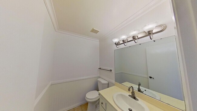 Foto del edificio - 5252 Charing Cross Rd