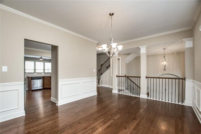 Building Photo - 528 Twinrose Way