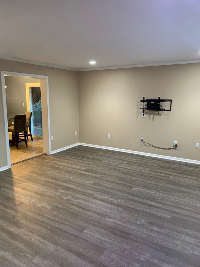 Foto del edificio - 4584 E Willock Rd