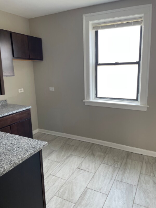 6920 S Oglesby Ave, Chicago, IL 60649 House Rental in Chicago, IL