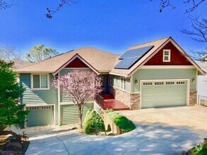 Building Photo - 14316 Sun Forest Dr