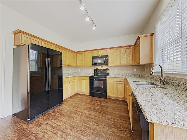 Building Photo - 516 Mullein Trace