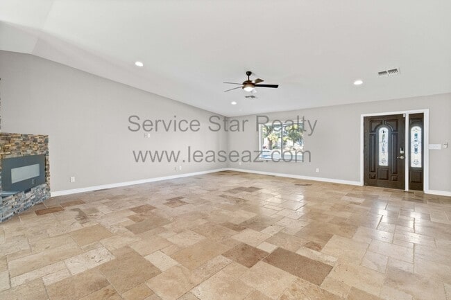 Building Photo - 4435 W Windrose Dr