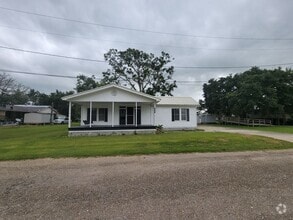 Building Photo - 406 N Theriot St