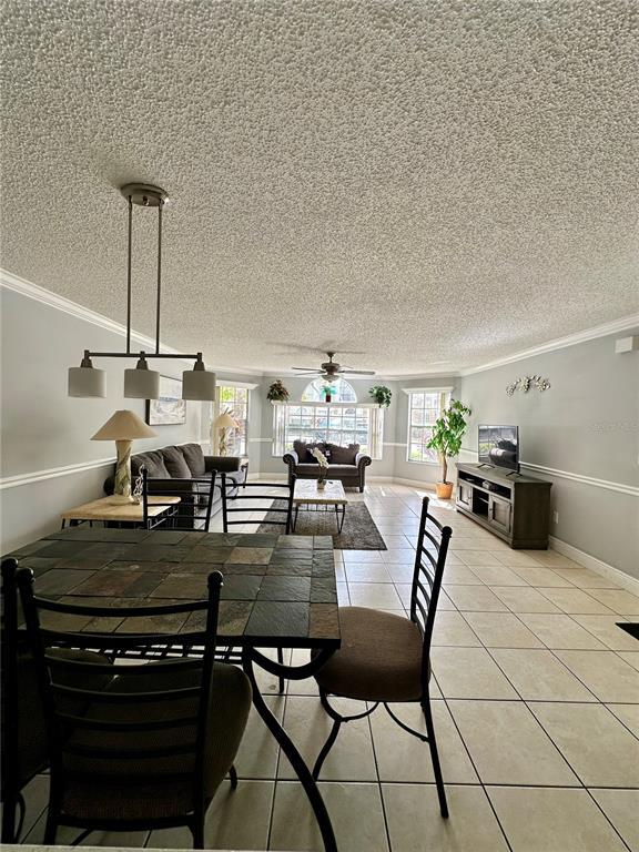 Foto del edificio - 5012 Laguna Bay Cir