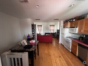 Building Photo - 2943 W Girard Ave