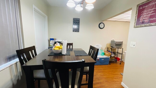 Foto del edificio - 138 Salisbury I