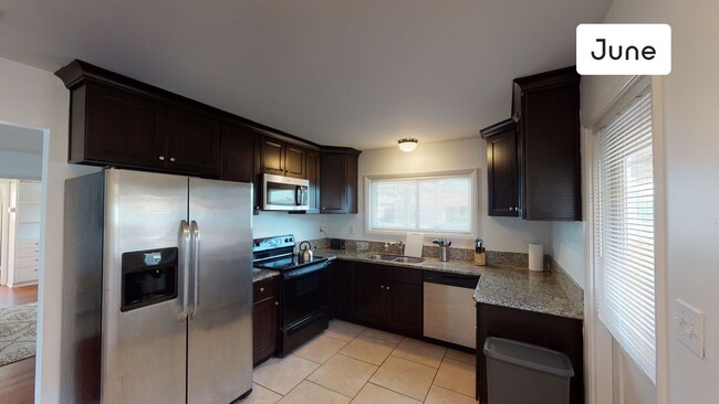 Building Photo - 5634 Mary Lane Drive